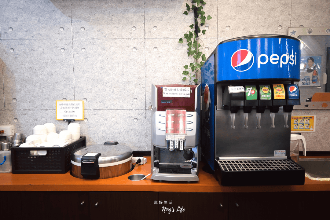 鍋會長韓國鍋物｜低消188起7種小菜白飯冰淇淋吃到飽！台中火車站旁學生愛店