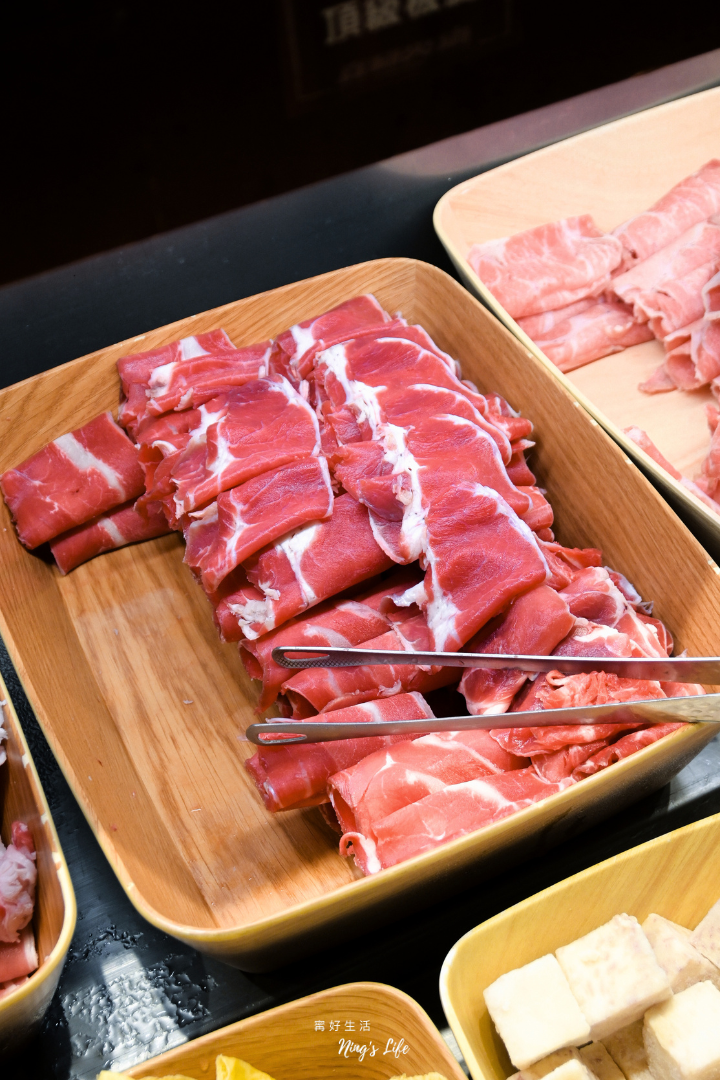 新竹真涮吃到飽火鍋|399起8種肉品無限吃!推薦撈派滑牛手切雞柳 - 第16張圖 新竹東區吃到飽火鍋真涮到飽火鍋推薦菜單價位@寗好生活