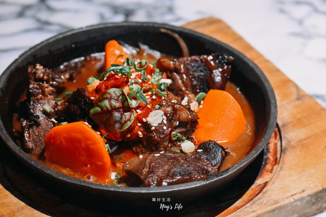 花酒蔵餐酒館|老饕帶路!台北東區日式聚餐餐廳必吃紅蟳雞湯鍋、鰭邊肉握壽司 - 第36張圖 台北大安東區日式聚餐餐廳餐酒館包廂包場必吃推薦紅蟳雞湯鍋壽司花酒蔵餐酒館菜單價位@寗好生活