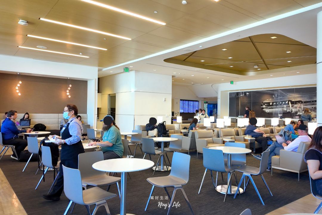 舊金山機場貴賓室|SFO United Club 聯合航空 Gate E 貴賓室!轉機高CP值單次 Pass 購買攻略、設施開箱 - 第5張圖 舊金山機場貴賓室 SFO United Club 聯合航空 Gate E 貴賓室轉機 one time Pass 購買攻略設施餐飲開箱@寗好生活