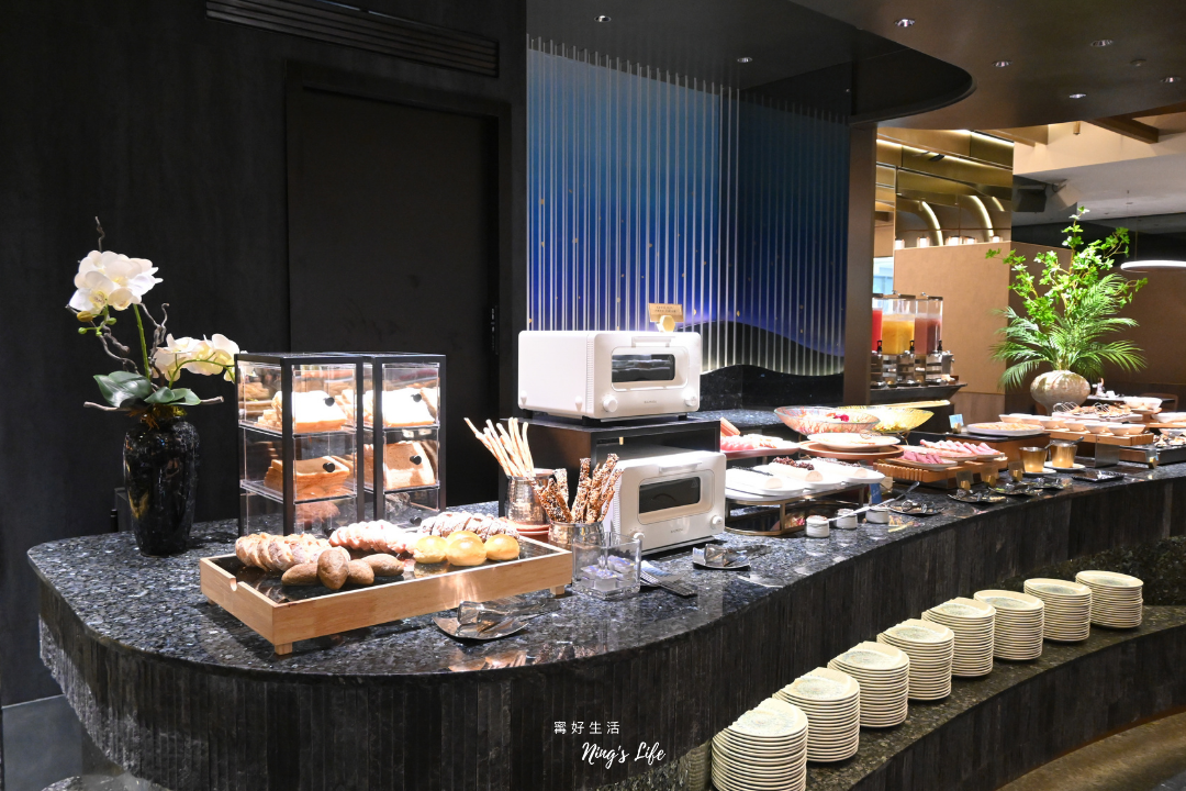 島語台中漢神洲際店|2090假日晚餐開箱!半尾龍蝦值得嗎?9大餐區推薦菜色介紹 - 第76張圖 島語台中漢神洲際店餐期價位假日晚餐菜單開箱半尾龍蝦9大餐區推薦菜色介紹@寗好生活